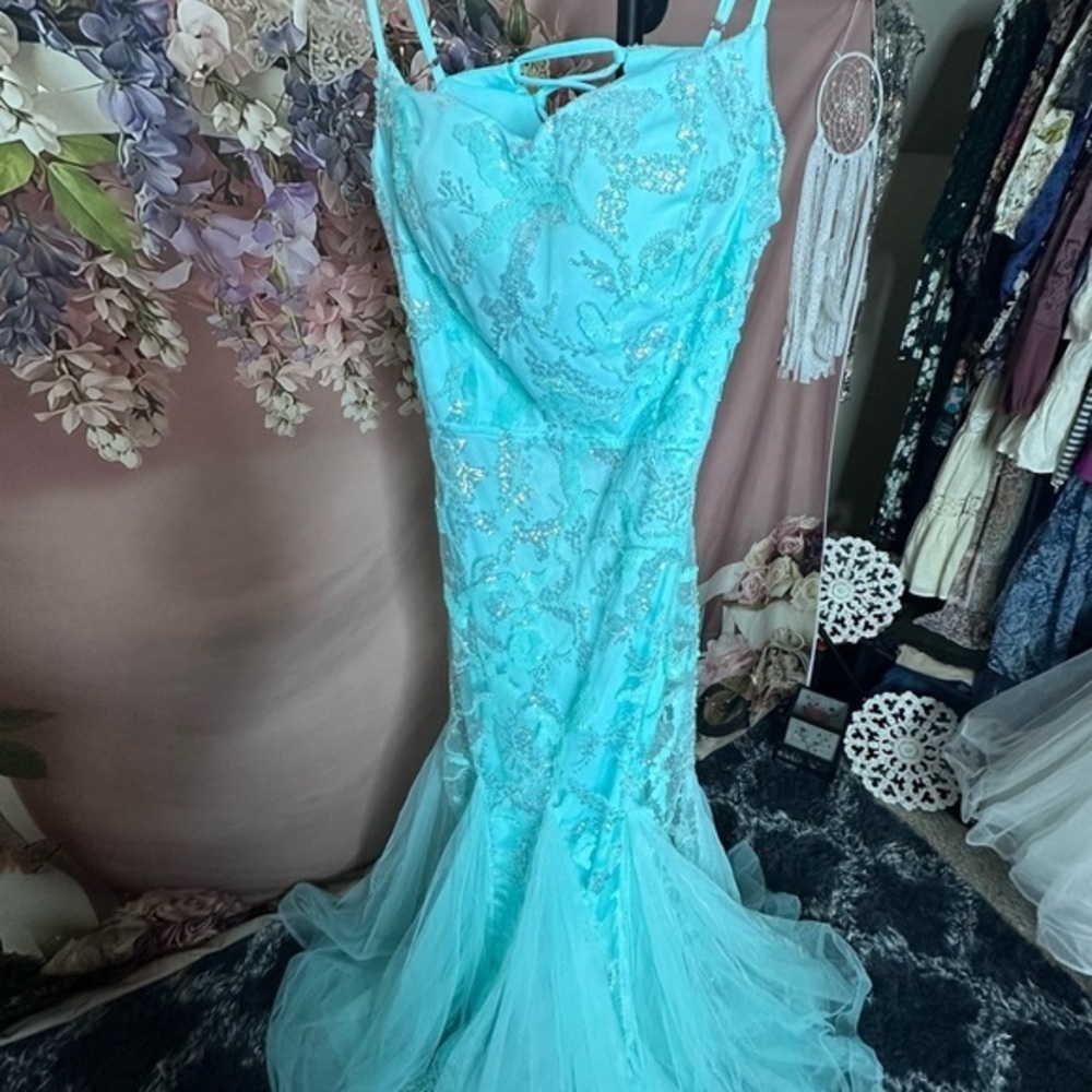 Formal Gown in Beautiful Shade of Blue, by Faeriesty, NWOT, Size XL